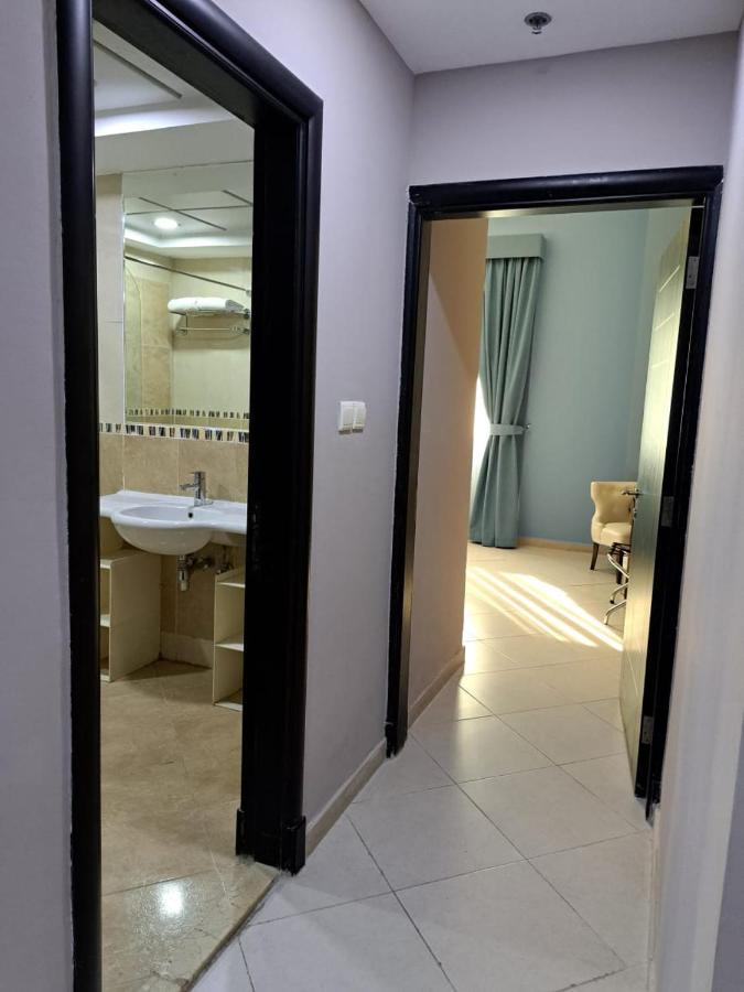 Vvip Apartment Dubai Eksteriør billede